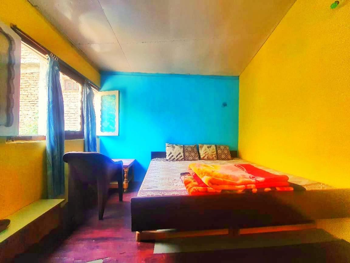 Wake N Bake Kasol Exterior photo
