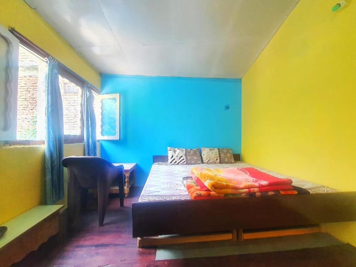 Wake N Bake Kasol Exterior photo